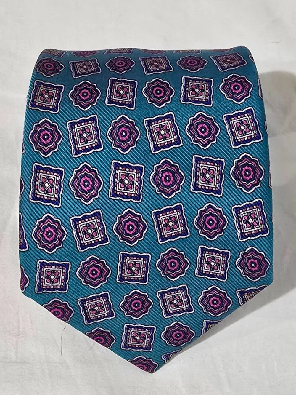 Steffano Ricci Made in Italy 100% Silk Necktie - Blue White Geo - 3 1/2